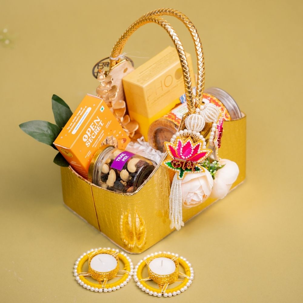 Diwali Snack Hamper 18