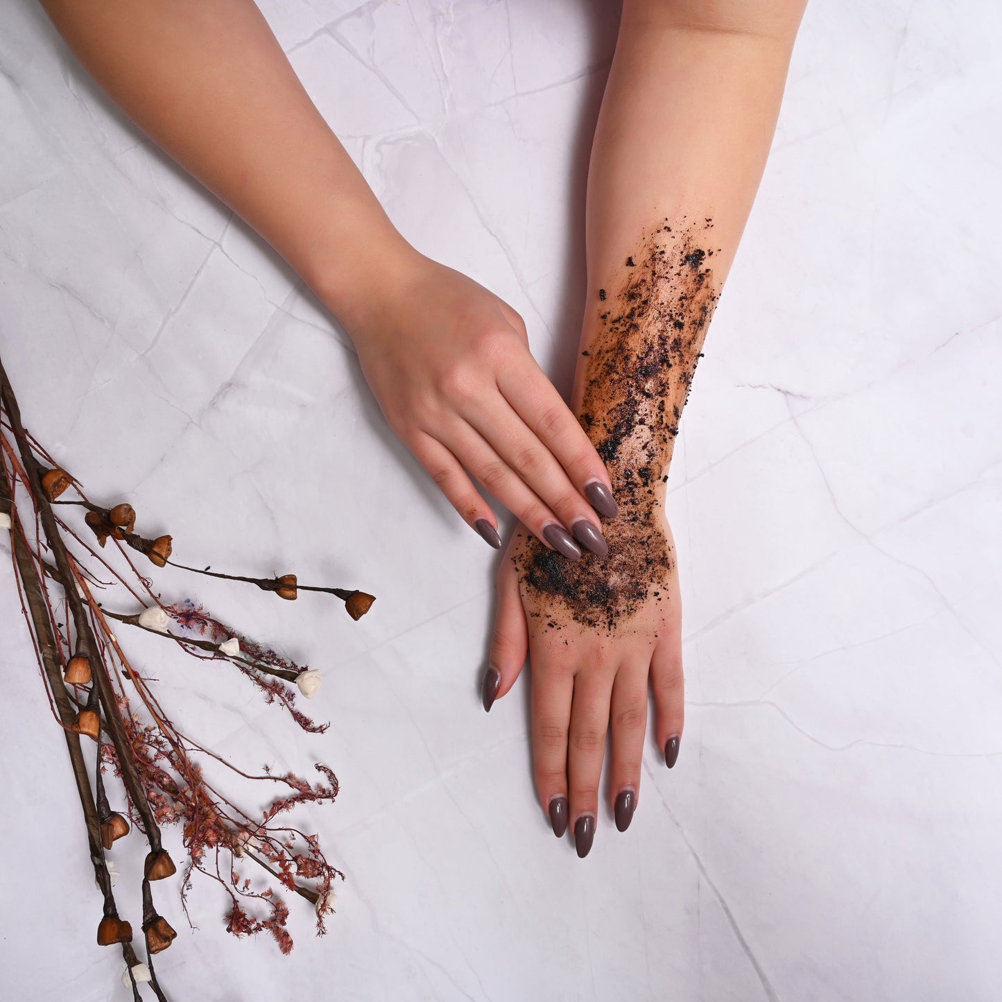 BLISCENT Coffee & Almond Oil Body Polish