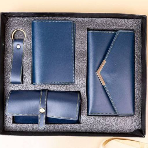 Personalised Travel Set