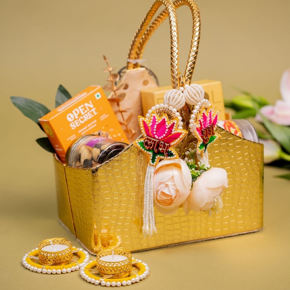 Diwali Snack Hamper 18