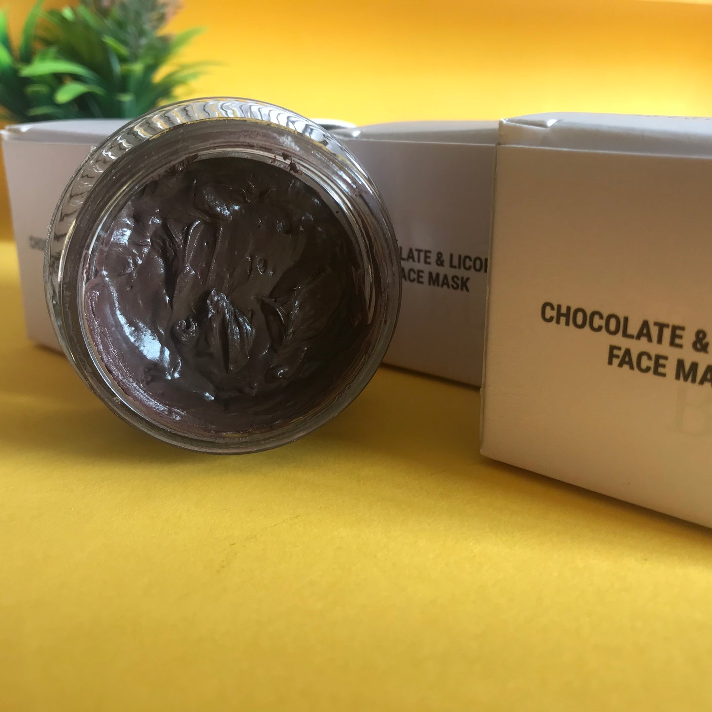 BLISCENT Chocolate & Licorice Face Mask