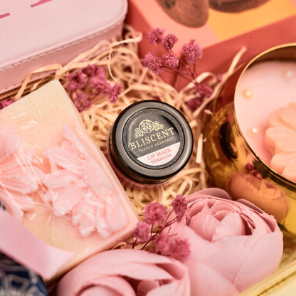 Cozy Luxe Hamper
