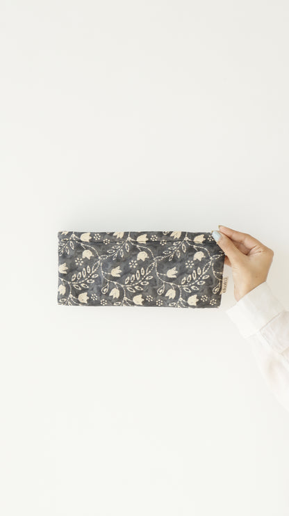 Sustainable Cotton Travel Pouch/Organizer by Ekatra - Small Pouch