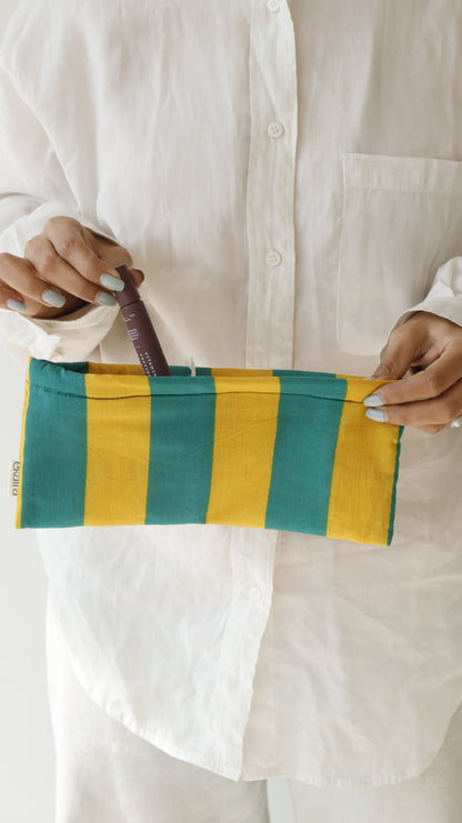 Sustainable Cotton Travel Pouch/Organizer by Ekatra - Small Pouch