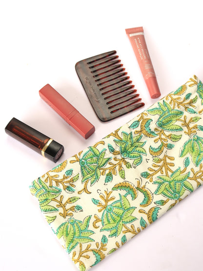 Sustainable Cotton Travel Pouch/Organizer by Ekatra - Small Pouch