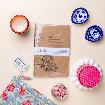 Gulmohar Getaway Pouch Set