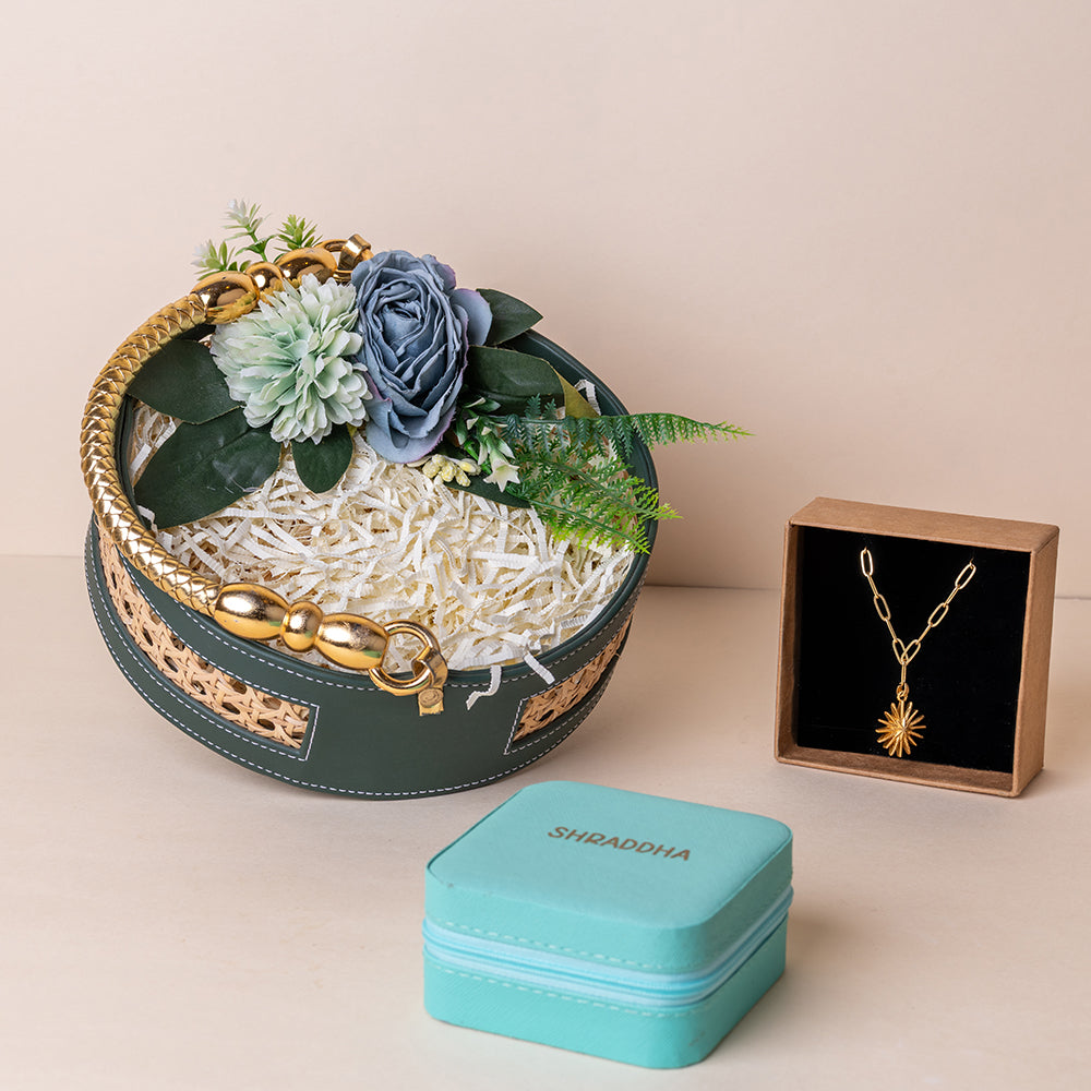 Sitara Rakhi Box